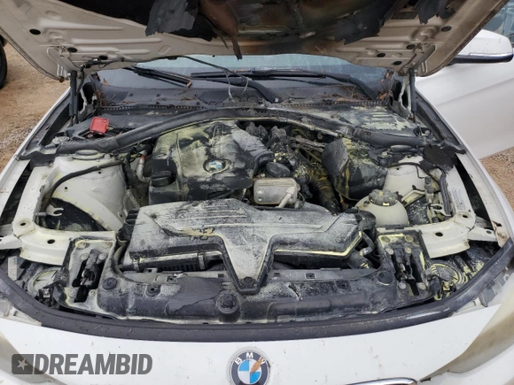 2014 BMW 3 Series 328i with VIN WBA3A5C59EP601899, listed as a Copart auction lot 61430675 with 205,396 mi miles and Salvage title. Bid and sale history available at DreamBid. Image 11.