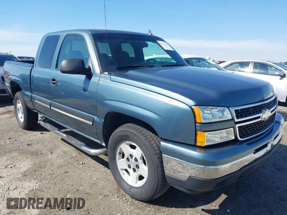 2006 Chevrolet Silverado 1500 LT1 with VIN 1GCEC19T76Z147212, listed as a IAAI auction lot 41777376 with 166,740 mi miles and . Bid and sale history available at DreamBid. Image 1.