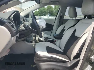 2017 Jeep Compass Latitude с VIN 3C4NJDBB2HT656434, выставлен на аукционе Copart как лот 60483215 с пробегом 75 781 миль миль и Списание • Salvage title. История ставок и продаж доступна на DreamBid. Изображение 7.