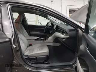 2022 Toyota Camry SE with VIN 4T1G11AK9NU074952, listed as a IAAI auction lot 41829075 with 37,315 mi miles. Bid and sale history available at carsss.com. Image 5.