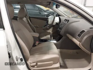 2012 Nissan Altima S z VIN 1N4AL2AP0CN443099, wystawiony jako IAAI lot #42192900 z przebiegiem 86 830 mil mil oraz . Historia ofert i sprzedaży dostępna na DreamBid. Obrazek 5.