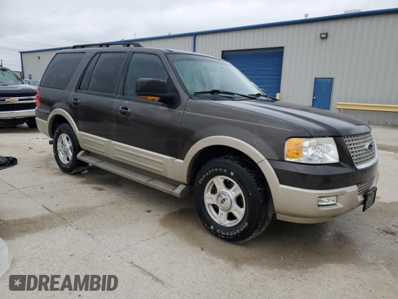 2006 Ford Expedition Eddie Bauer with VIN 1FMPU17586LA75297, listed as a Copart auction lot 45040385 with 180,847 mi miles and Clean Title. Bid and sale history available at carsss.com. Image 4.