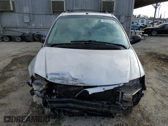 2007 Chrysler Town & Country Touring with VIN 2A4GP54L67R213184, listed as a Copart auction lot 76761914 with 207,424 mi miles and Salvage Title. Bid and sale history available at DreamBid. Image 5.