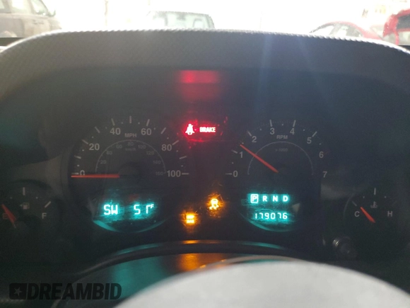 2008 Jeep Wrangler Unlimited X with VIN 1J4GA39158L610358, listed as a Copart auction lot 51274345 with 179,076 mi miles and Salvage Title. Bid and sale history available at DreamBid. Image 9.