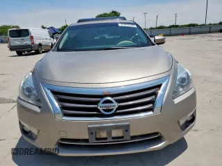 2013 Nissan Altima SV with VIN 1N4BL3AP8DN583896, listed as a Copart auction lot 57999765 with 208,346 mi miles and Salvage title. Bid and sale history available at DreamBid. Image 5.