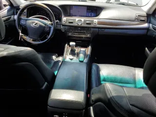 2013 Lexus LS 460 with VIN JTHBL5EF9D5113902, listed as a Copart auction lot 58020065 with 234,478 mi miles and Salvage title. Bid and sale history available at DreamBid. Image 8.