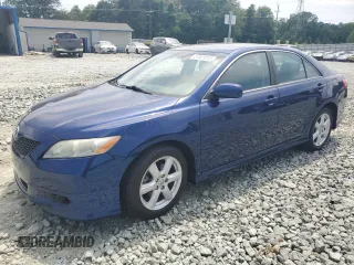 2008 Toyota Camry LE z VIN 4T1BE46K58U228909, wystawiony jako Copart lot #57821915 z przebiegiem 133 432 mil mil oraz Szkoda całkowita • Salvage title. Historia ofert i sprzedaży dostępna na DreamBid. Obrazek 1.