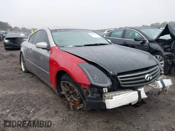 2005 Infiniti G35 Coupe with VIN JNKCV54E75M423240, listed as a IAAI auction lot 41103597 with 121,413 mi miles. Bid and sale history available at carsss.com. Image 6.