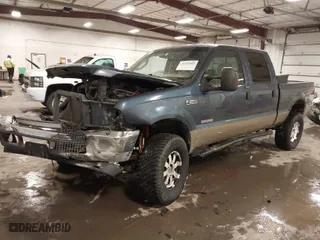 2004 Ford Super Duty F-250 XL with VIN 1FTNW21P34EB30360, listed as a IAAI auction lot 41597403 with 255,569 mi miles. Bid and sale history available at carsss.com. Image 2.