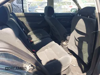 2001 Volkswagen Jetta с VIN 3VWSC29M51M052365, выставлен на аукционе IAAI как лот 42159956 с пробегом Не указан миль и . История ставок и продаж доступна на DreamBid. Изображение 8.