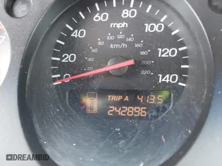 2003 Acura MDX Touring Pkg with VIN 2HNYD18623H549599, listed as a IAAI auction lot 41879934 with 242,896 mi miles. Bid and sale history available at carsss.com. Image 7.