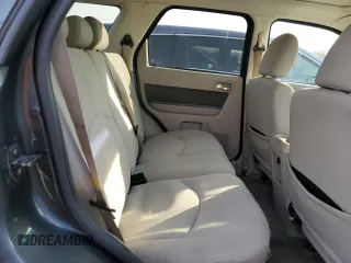 2009 Mercury Mariner z VIN 4M2CU91GX9KJ17811, wystawiony jako Copart lot #83631944 z przebiegiem 135 837 mil mil oraz Szkoda całkowita • Salvage title. Historia ofert i sprzedaży dostępna na DreamBid. Obrazek 11.