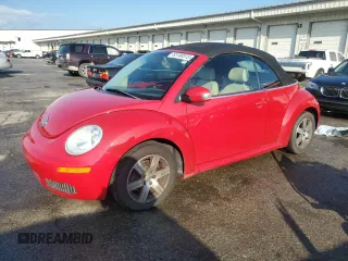2006 Volkswagen Beetle z VIN 3VWRG31Y26M329875, wystawiony jako Copart lot #65158515 z przebiegiem 182 390 mil mil oraz Czysty tytuł • Clean title. Historia ofert i sprzedaży dostępna na DreamBid. Obrazek 1.