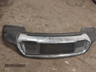 2019 Jeep Grand Cherokee Limited X с VIN 1C4RJFBG4KC590710, выставлен на аукционе IAAI как лот 42419789 с пробегом 35 017 миль миль и . История ставок и продаж доступна на DreamBid. Изображение 12.