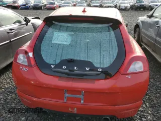 2010 Volvo C30 z VIN YV1672MK5A2182811, wystawiony jako Copart lot #79168524 z przebiegiem Nie podano mil oraz Szkoda całkowita • Salvage title. Historia ofert i sprzedaży dostępna na DreamBid. Obrazek 6.