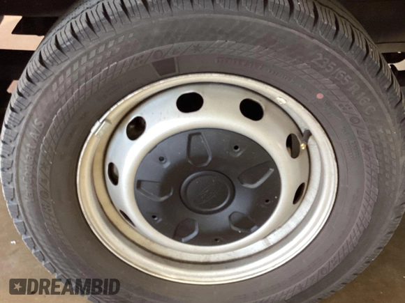 2023 Ford Transit Cargo с VIN 1FTBR1X80PKC02478, выставлен на аукционе IAAI как лот 42791988 с пробегом 40 987 миль миль и . История ставок и продаж доступна на DreamBid. Изображение 5.