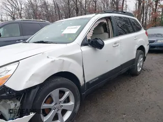 2014 Subaru Outback Premium с VIN 4S4BRBFC3E3309118, выставлен на аукционе IAAI как лот 41104001 с пробегом 53 531 миль миль и . История ставок и продаж доступна на DreamBid. Изображение 17.