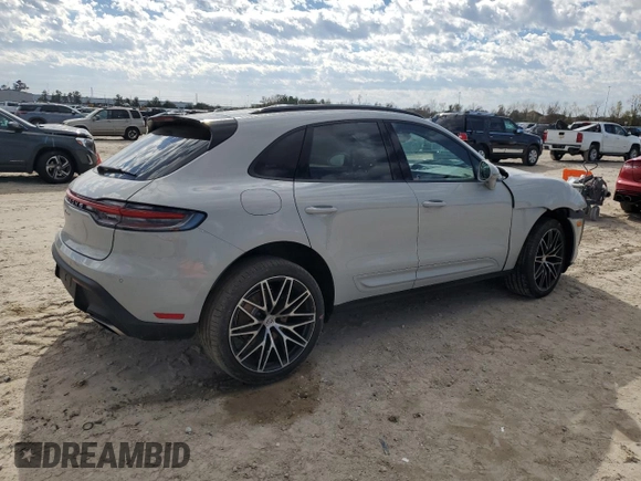 2025 Porsche Macan z VIN WP1AA2A50SLB05161, wystawiony jako Copart lot #88736785 z przebiegiem 529 mil mil oraz Szkoda całkowita • Salvage title. Historia ofert i sprzedaży dostępna na DreamBid. Obrazek 3.