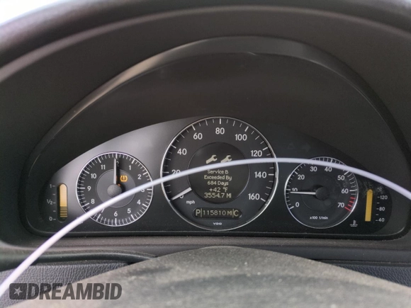 2008 Mercedes-Benz CLK-Class 3.5L with VIN WDBTK56F38T094013, listed as a Copart auction lot 87415254 with 115,810 mi miles and Clean Title. Bid and sale history available at carsss.com. Image 9.