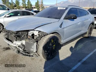 2020 Lamborghini Urus z VIN ZPBUA1ZL6LLA08780, wystawiony jako Copart lot #42331455 z przebiegiem 37 749 mil mil oraz Szkody całkowita. Historia ofert i sprzedaży dostępna na DreamBid. Obrazek 1.