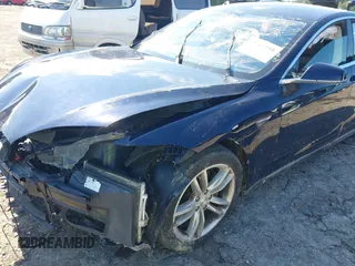 2014 Tesla Model S 60 с VIN 5YJSA1H14EFP44251, выставлен на аукционе IAAI как лот 42267250 с пробегом 60 560 миль миль и . История ставок и продаж доступна на DreamBid. Изображение 6.