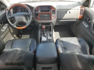2003 Mitsubishi Montero Limited z VIN JA4NW51S23J042311, wystawiony jako Copart lot #54429895 z przebiegiem 119 138 mil mil oraz Szkoda całkowita • Salvage title. Historia ofert i sprzedaży dostępna na DreamBid. Obrazek 8.