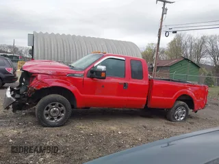 2012 Ford Super Duty F-250 SRW XL with VIN 1FT7X2B60CEA85047, listed as a IAAI auction lot 42078847 with 251,805 mi miles. Bid and sale history available at carsss.com. Image 14.