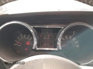 2007 Ford Mustang GT Deluxe с VIN 1ZVFT82H075309397, выставлен на аукционе IAAI как лот 42197424 с пробегом 279 403 миль миль и . История ставок и продаж доступна на DreamBid. Изображение 7.