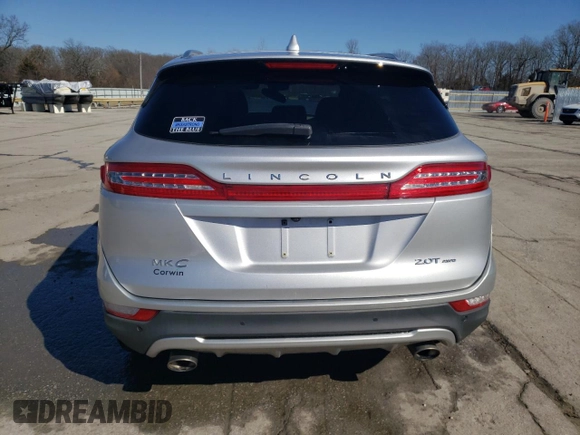 2017 Lincoln MKC Premiere with VIN 5LMCJ1D99HUL46943, listed as a Copart auction lot 45764045 with 88,519 mi miles and Salvage Title. Bid and sale history available at carsss.com. Image 6.