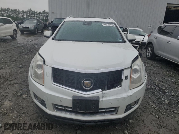 2013 Cadillac SRX Performance Collection with VIN 3GYFNHE34DS597871, listed as a Copart auction lot 56470795 with 208,504 mi miles and Salvage title. Bid and sale history available at DreamBid. Image 5.