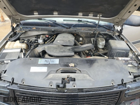 2004 Chevrolet Tahoe LS z VIN 1GNEC13V04J307606, wystawiony jako Copart lot #51999585 z przebiegiem 262 220 mil mil oraz Szkoda całkowita • Salvage title. Historia ofert i sprzedaży dostępna na DreamBid. Obrazek 12.