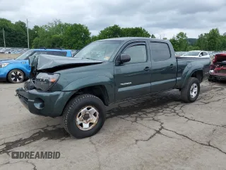 2010 Toyota Tacoma with VIN 5TEMU4FN3AZ698993, listed as a Copart auction lot 61092995 with 285,579 mi miles and Salvage title. Bid and sale history available at DreamBid. Image 1.