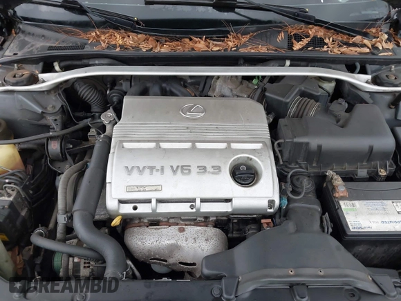 2005 Lexus ES 330 with VIN JTHBA30G355117746, listed as a IAAI auction lot 41963607 with Not Provided miles. Bid and sale history available at carsss.com. Image 10.