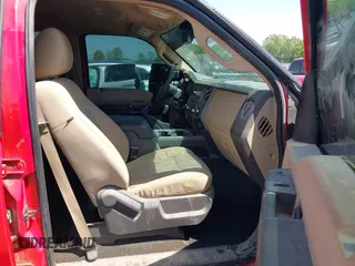 2011 Ford F-250 XL с VIN 1FT7W2BTXBEB86832, выставлен на аукционе IAAI как лот 41993212 с пробегом Не указан миль и . История ставок и продаж доступна на DreamBid. Изображение 5.