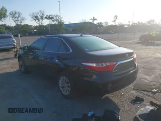 2017 Toyota Camry XLE z VIN 4T1BF1FK0HU277334, wystawiony jako IAAI lot #42312610 z przebiegiem 116 948 mil mil oraz . Historia ofert i sprzedaży dostępna na DreamBid. Obrazek 3.