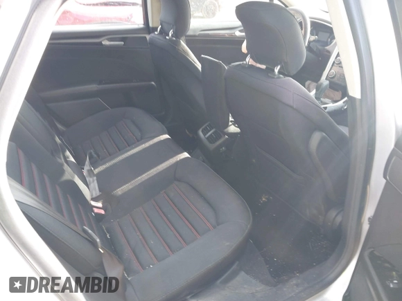 2013 Ford Fusion SE with VIN 3FA6P0HR0DR382809, listed as a IAAI auction lot 41240180 with 129,961 mi miles and . Bid and sale history available at DreamBid. Image 8.