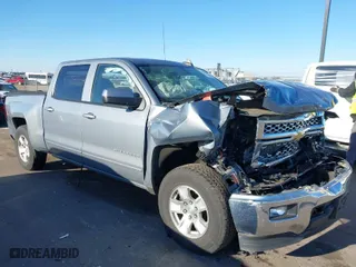 2015 Chevrolet Silverado 1500 LT with VIN 3GCUKREC5FG308790, listed as a IAAI auction lot 41879712 with 85,015 mi miles. Bid and sale history available at carsss.com. Image 1.
