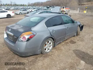 2008 Nissan Altima 2.5 SL with VIN 1N4AL21EX8N450423, listed as a IAAI auction lot 41854722 with 169,390 mi miles. Bid and sale history available at carsss.com. Image 4.