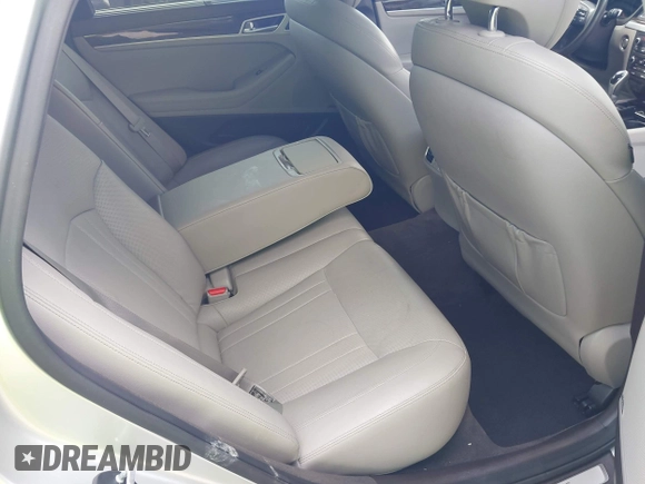 2017 Genesis G80 3.8L с VIN KMHGN4JE5HU170100, выставлен на аукционе IAAI как лот 42366935 с пробегом 54 260 миль миль и . История ставок и продаж доступна на DreamBid. Изображение 8.
