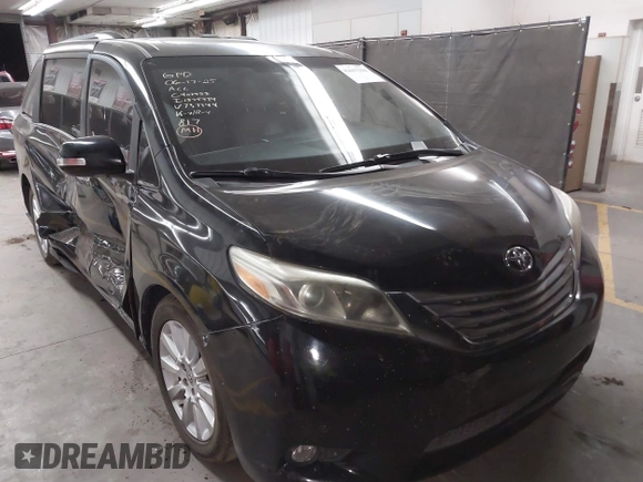 2016 Toyota Sienna XLE with VIN 5TDYK3DC2GS757749, listed as a IAAI auction lot 42617318 with 139,737 mi miles and . Bid and sale history available at DreamBid. Image 1.