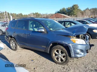 2010 Toyota RAV4 Ltd with VIN 2T3DF4DV9AW039339, listed as a IAAI auction lot 41304510 with 192,609 mi miles. Bid and sale history available at carsss.com. Image 14.