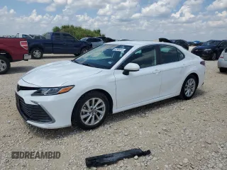 2023 Toyota Camry LE z VIN 4T1C11AK2PU787015, wystawiony jako Copart lot #62858814 z przebiegiem 41 145 mil mil oraz Czysty tytuł • Clean title. Historia ofert i sprzedaży dostępna na DreamBid. Obrazek 1.