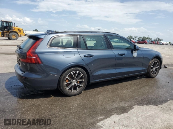 2019 Volvo V60 Momentum z VIN YV1102EK8K1337288, wystawiony jako Copart lot #59759465 z przebiegiem 31 050 mil mil oraz Szkoda całkowita • Salvage title. Historia ofert i sprzedaży dostępna na DreamBid. Obrazek 3.