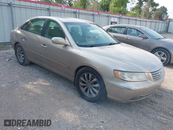 2007 Hyundai Azera SE z VIN KMHFC46F67A162638, wystawiony jako IAAI lot #42053153 z przebiegiem 130 133 mil mil oraz . Historia ofert i sprzedaży dostępna na DreamBid. Obrazek 1.