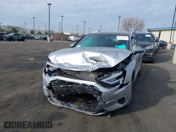2023 Audi A3 Premium z VIN WAUAUDGY1PA051049, wystawiony jako IAAI lot #41719508 z przebiegiem Nie podano mil oraz . Historia ofert i sprzedaży dostępna na DreamBid. Obrazek 6.