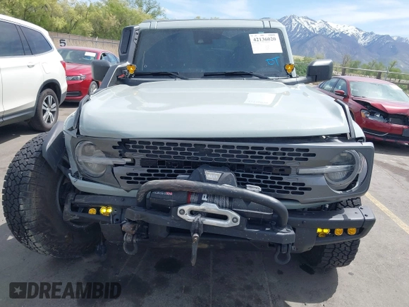 2023 Ford Bronco with VIN 1FMEE5DHXPLB22549, listed as a IAAI auction lot 42136020 with 54,383 mi miles and . Bid and sale history available at DreamBid. Image 12.