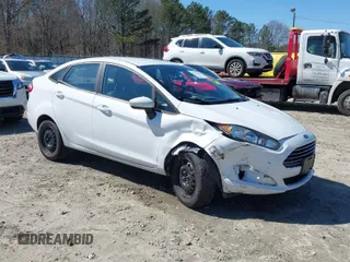 2017 Ford Fiesta S z VIN 3FADP4AJ7HM122364, wystawiony jako IAAI lot #41744868 z przebiegiem 162 883 mil mil oraz . Historia ofert i sprzedaży dostępna na DreamBid. Obrazek 1.
