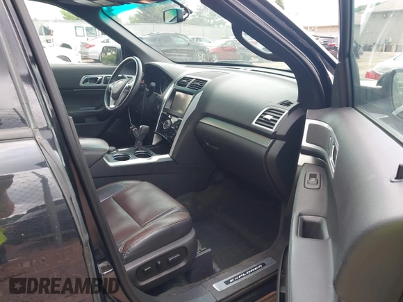 2014 Ford Explorer Sport with VIN 1FM5K8GT1EGB36680, listed as a IAAI auction lot 42450803 with 135,223 mi miles and . Bid and sale history available at DreamBid. Image 5.