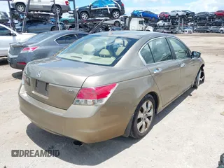 2010 Honda Accord EX-L z VIN 1HGCP3F88AA007606, wystawiony jako IAAI lot #42251843 z przebiegiem Nie podano mil oraz . Historia ofert i sprzedaży dostępna na DreamBid. Obrazek 4.