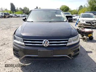 2018 Volkswagen Tiguan SEL z VIN 3VV2B7AX7JM119297, wystawiony jako Copart lot #54416195 z przebiegiem 51 972 mil mil oraz Szkoda całkowita • Salvage title. Historia ofert i sprzedaży dostępna na DreamBid. Obrazek 5.